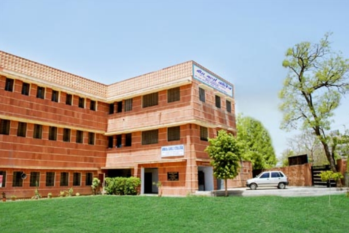 https://cache.careers360.mobi/media/colleges/social-media/media-gallery/21876/2018/11/12/Campus view of Mira Girls College Jaipur_Campus-view.jpg